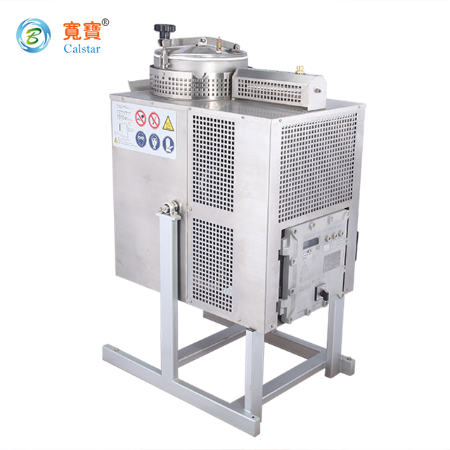 二氯甲烷回收机应用案例